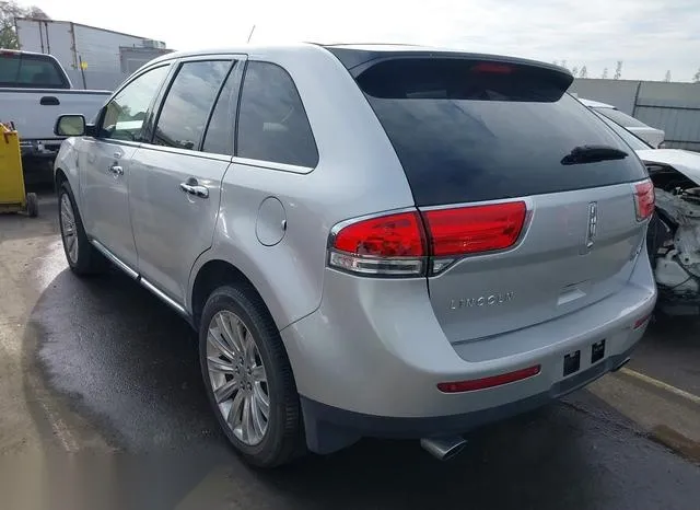 2LMDJ6JK4CBL01505 2012 2012 Lincoln MKX 3