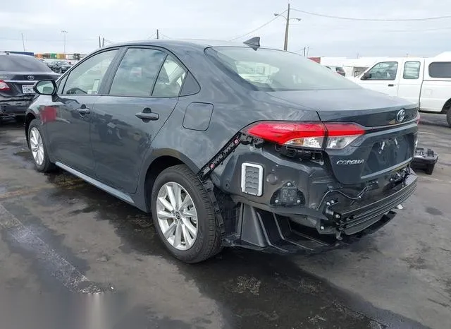 JTDBCMFE3R3055418 2024 2024 Toyota Corolla- Hybrid Le 3