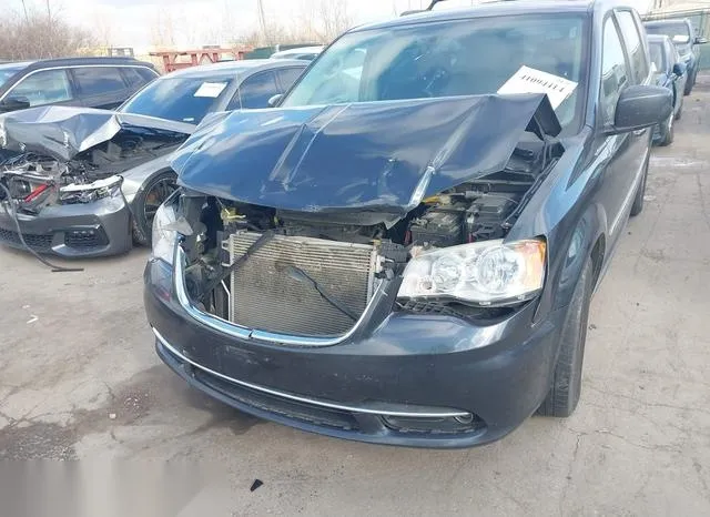 2C4RC1BG4ER125773 2014 2014 Chrysler Town and Country- Touring 6