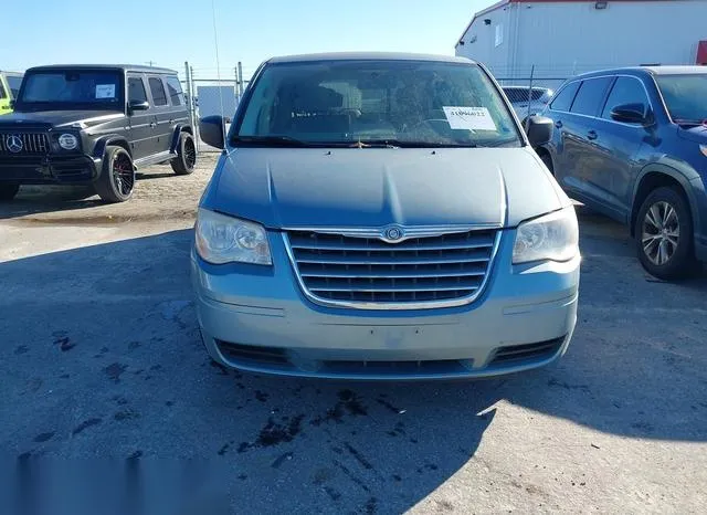 2A4RR4DE3AR149322 2010 2010 Chrysler Town and Country- LX 6