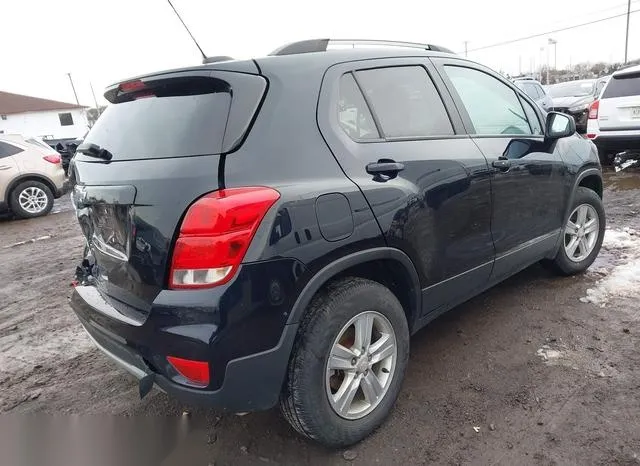 KL7CJPSMXMB366784 2021 2021 Chevrolet Trax- Awd Lt 4