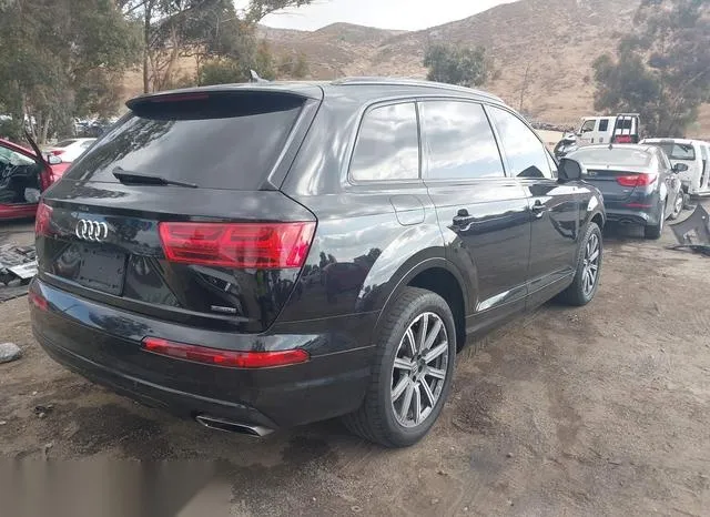 WA1LHAF79JD021532 2018 2018 Audi Q7- 2-0T Premium 4