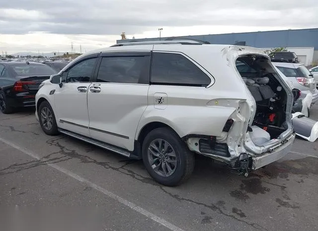 5TDYRKEC9MS031127 2021 2021 Toyota Sienna- Xle 3