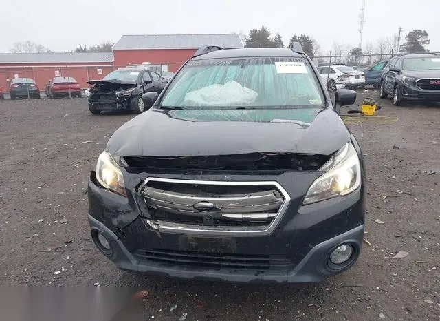 4S4BSACC8H3300129 2017 2017 Subaru Outback- 2-5I Premium 6