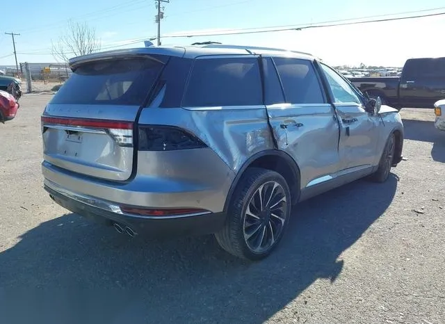 5LM5J7XC1LGL02171 2020 2020 Lincoln Aviator- Reserve 4