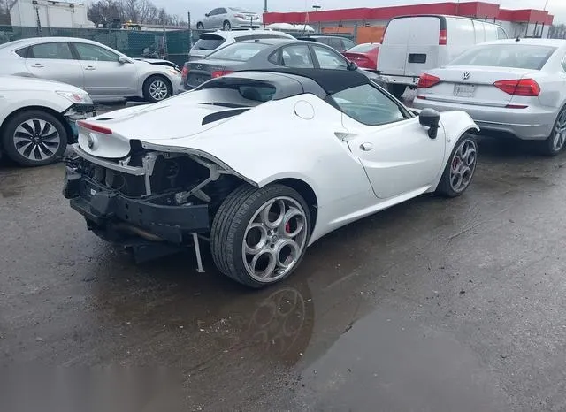 ZARBAAB42JM282475 2018 2018 Alfa Romeo 4c Spider 4