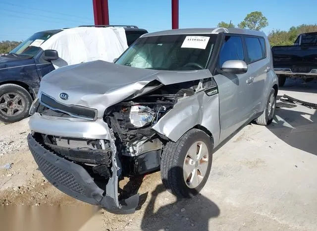 KNDJN2A28F7778189 2015 2015 KIA Soul 2