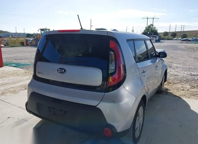 KNDJN2A28F7778189 2015 2015 KIA Soul 4