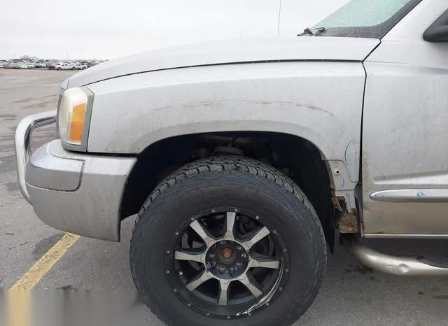 1D7HW58N15S100446 2005 2005 Dodge Dakota- Laramie 6