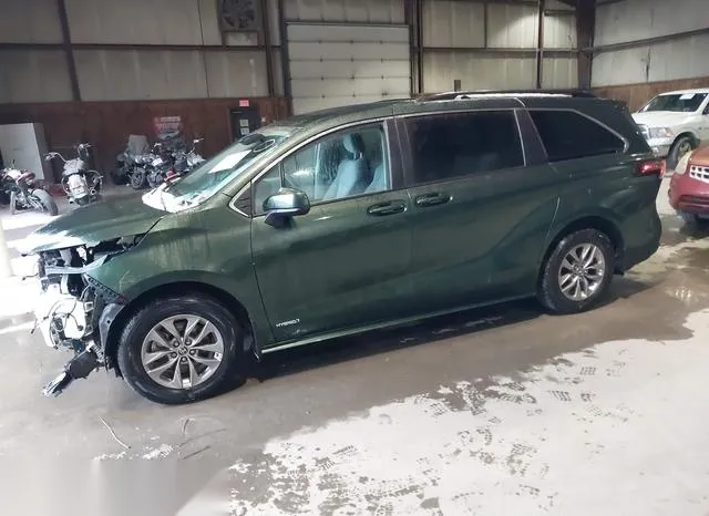 5TDKRKEC1MS071059 2021 2021 Toyota Sienna- LE 2