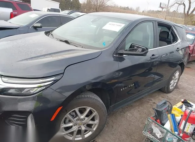 2GNAXUEV8N6135390 2022 2022 Chevrolet Equinox- Awd Lt 2