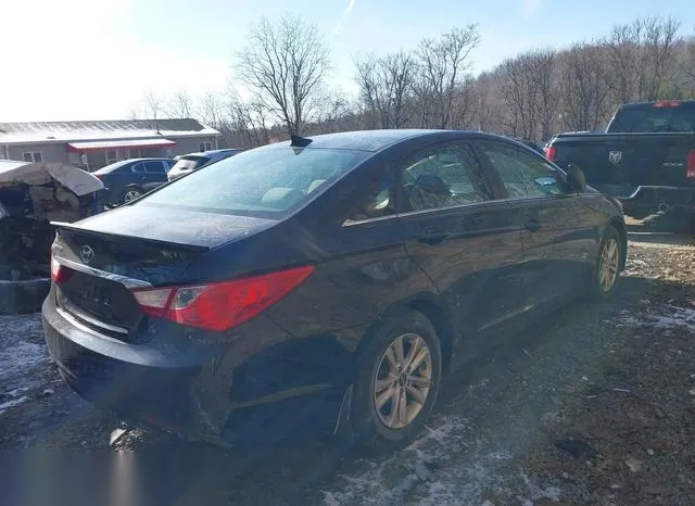 5NPEB4ACXDH609301 2013 2013 Hyundai Sonata- Gls 4