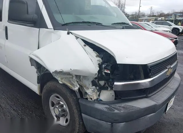 1GAZG1FGXC1133210 2012 2012 Chevrolet Express 3500- LT 6