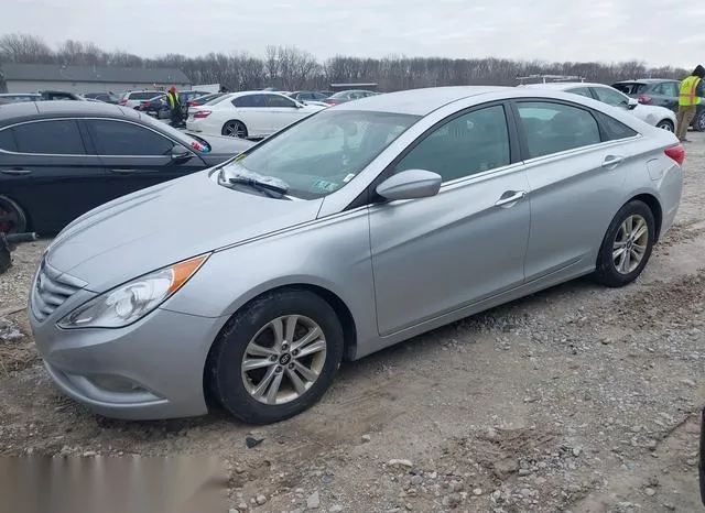 5NPEB4AC4DH685435 2013 2013 Hyundai Sonata- Gls 2