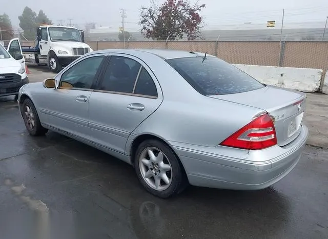 WDBRF61JX2F234144 2002 2002 Mercedes-Benz C 240 3