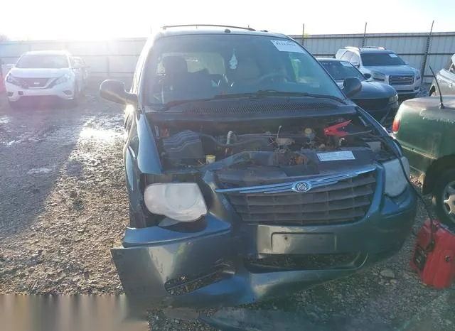 2A4GP54L77R205675 2007 2007 Chrysler Town and Country- Touring 6