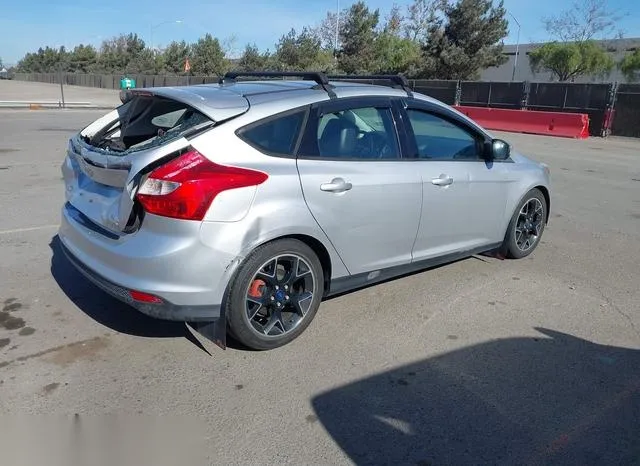 1FADP3K27EL263305 2014 2014 Ford Focus- SE 4