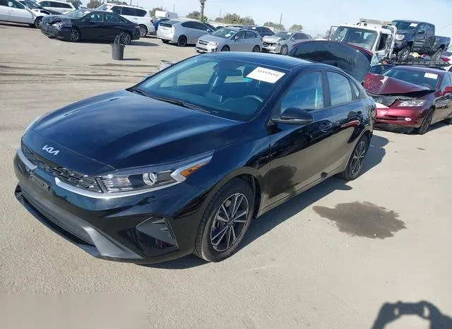 3KPF24AD6PE607647 2023 2023 KIA Forte- Lxs 2