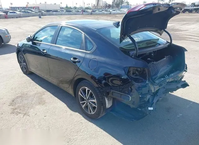 3KPF24AD6PE607647 2023 2023 KIA Forte- Lxs 3