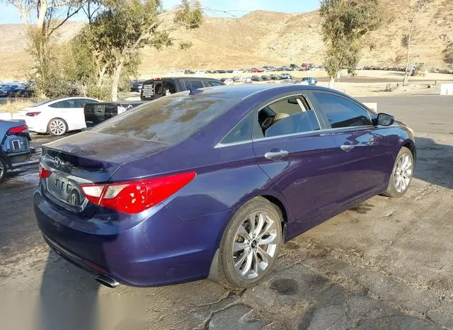 5NPEC4AC2CH501153 2012 2012 Hyundai Sonata- SE 4