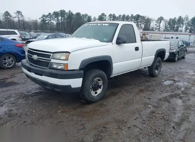 1GCHC24UX6E144766 2006 2006 Chevrolet Silverado 2500- HD Wo 2