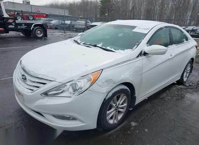 5NPEB4ACXDH577692 2013 2013 Hyundai Sonata- Gls 2