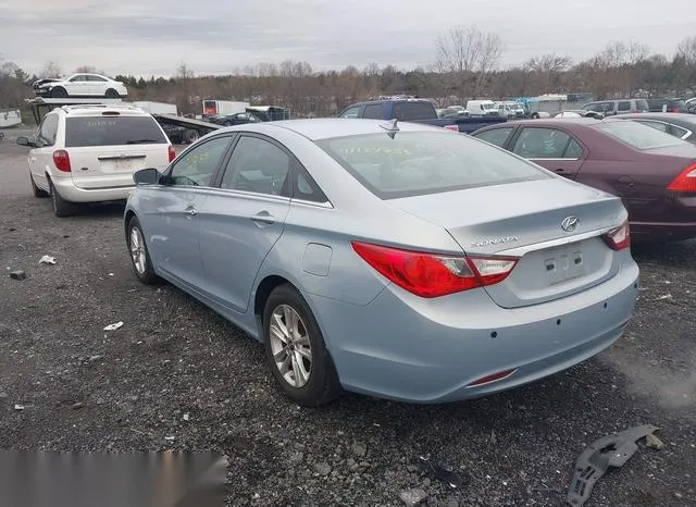 5NPEB4AC0DH517596 2013 2013 Hyundai Sonata- Gls 3