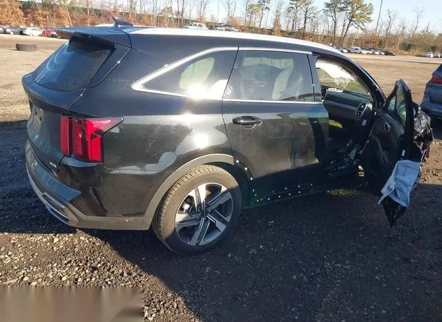 KNDRHDLGXP5202048 2023 2023 KIA Sorento- EX 4