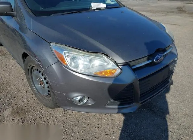 1FAHP3F28CL310043 2012 2012 Ford Focus- SE 6