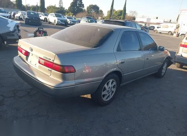 JT2BF22K7X0206968 1999 1999 Toyota Camry- Le V6 4