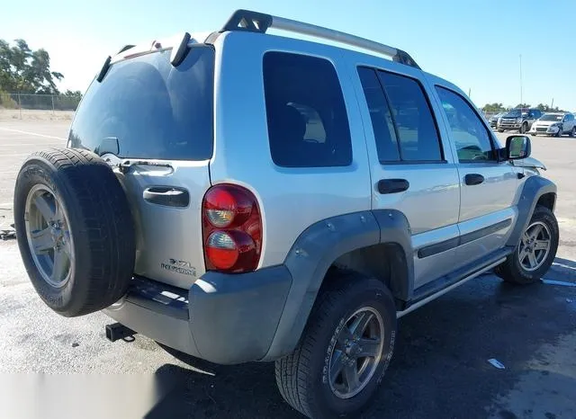 1J4GK38K35W524824 2005 2005 Jeep Liberty- Renegade 4