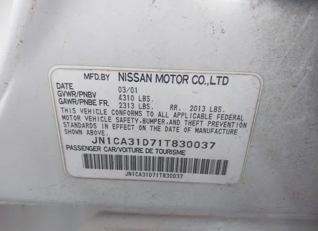 JN1CA31D71T830037 2001 2001 Nissan Maxima- Gxe 9