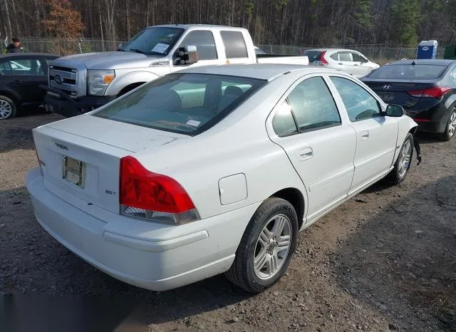 YV1RS592052460994 2005 2005 Volvo S60- 2-5T 4