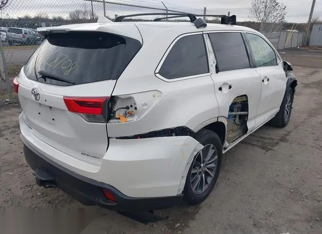 5TDJZRFH9KS598746 2019 2019 Toyota Highlander- Xle 4