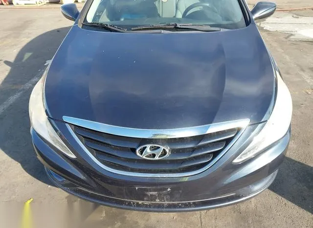 5NPEB4AC2BH107041 2011 2011 Hyundai Sonata- Gls 6