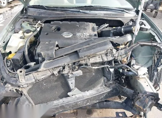 1N4AL11D22C127830 2002 2002 Nissan Altima- 2-5 SL 10