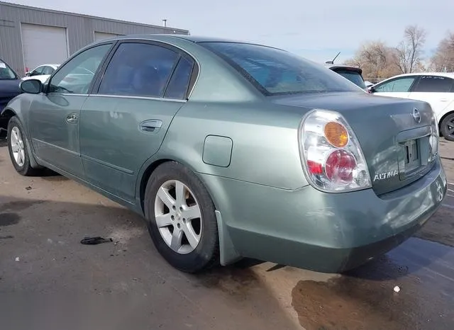 1N4AL11D22C127830 2002 2002 Nissan Altima- 2-5 SL 3