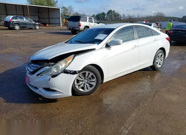 5NPEB4ACXBH165611 2011 2011 Hyundai Sonata- Gls 2