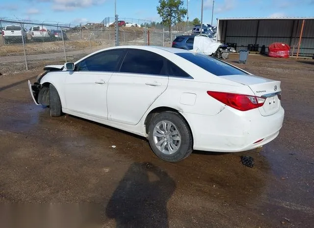 5NPEB4ACXBH165611 2011 2011 Hyundai Sonata- Gls 3