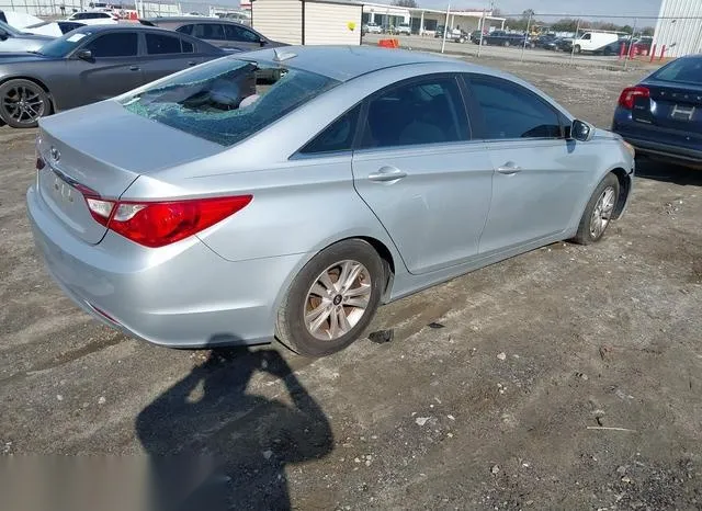 5NPEB4AC1DH754856 2013 2013 Hyundai Sonata- Gls 4