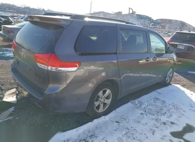 5TDKK3DC8CS275576 2012 2012 Toyota Sienna- Le V6 8 Passenger 4