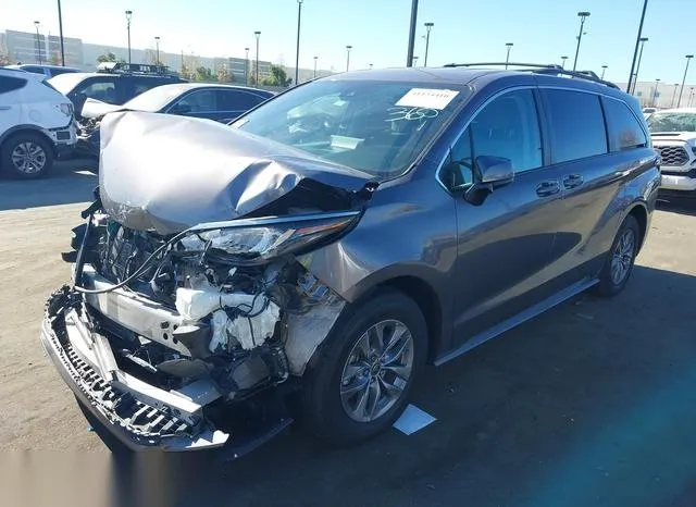 5TDKRKEC9MS062240 2021 2021 Toyota Sienna- LE 2