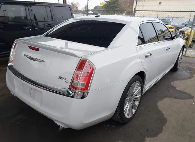 2C3CA6CTXBH584056 2011 2011 Chrysler 300C 4