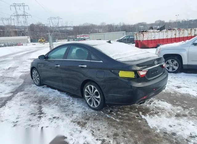 5NPEC4AB3DH777155 2013 2013 Hyundai Sonata- Se 2-0T 3