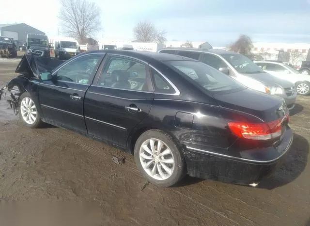 KMHFC46F66A098471 2006 2006 Hyundai Azera- Limited/Se 3