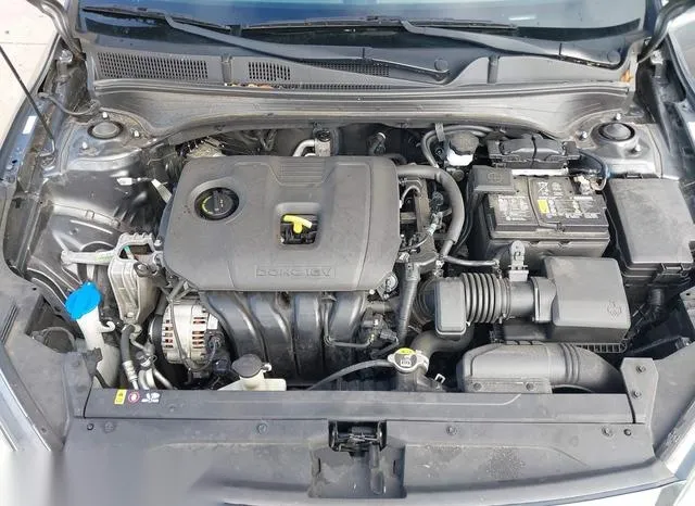 3KPF24AD4ME390529 2021 2021 KIA Forte- Lxs 10