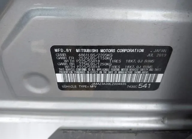 JA4AZ3A39LZ004935 2020 2020 Mitsubishi Outlander- SE 2-4 9