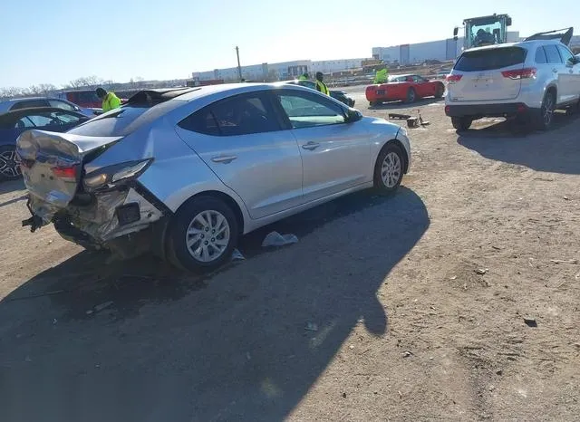 KMHD74LF0HU086592 2017 2017 Hyundai Elantra- SE 4