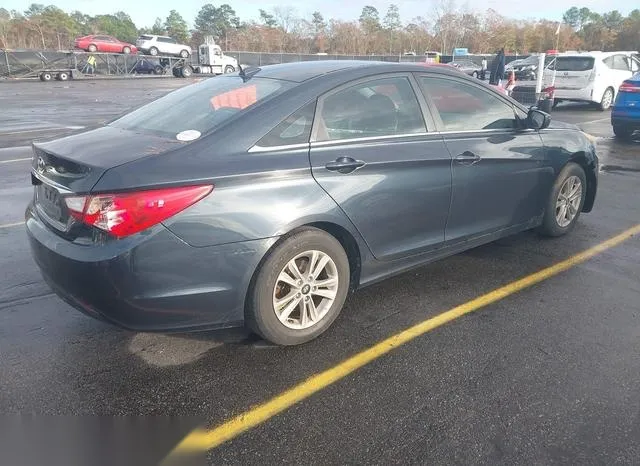 5NPEB4AC6DH563742 2013 2013 Hyundai Sonata- Gls 4