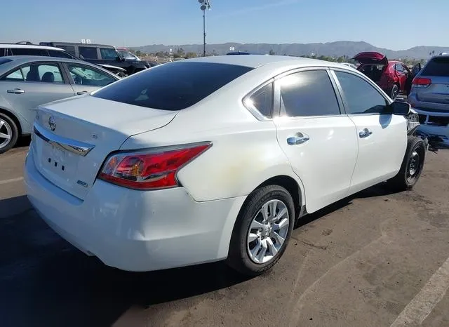 1N4AL3AP2EN352263 2014 2014 Nissan Altima- 2-5 S 4